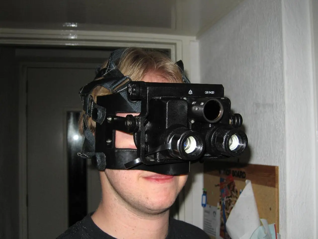 Guide for Playing Metaverse Games in Virtual Reality