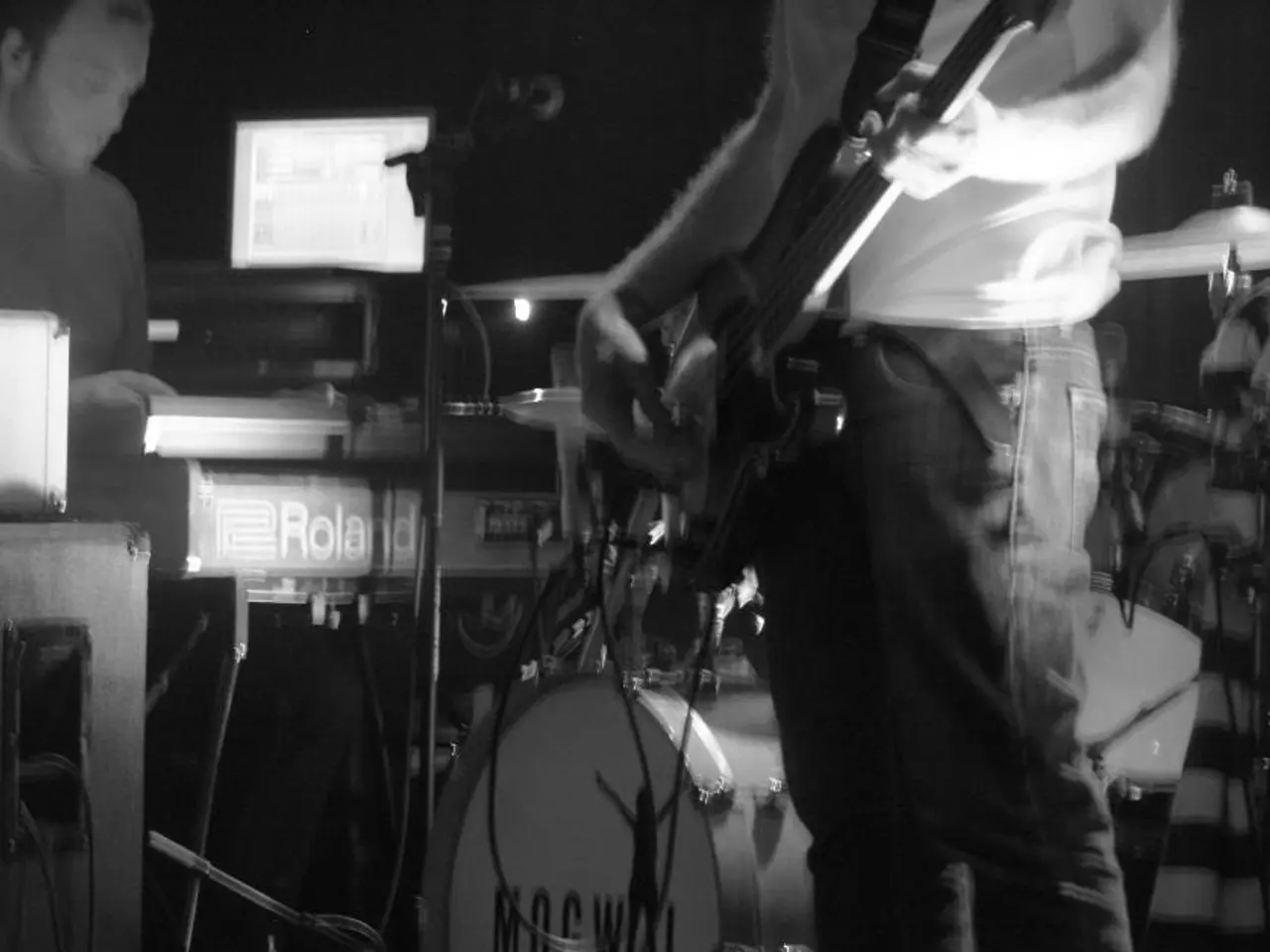 "Mk.gee's innovative product has emerged: JHS Pedals announces a pedal that captures the popular...