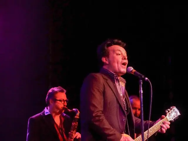 Investigation into User Efficiency and Fatigue Levels Under Dark and Light Interface Designs