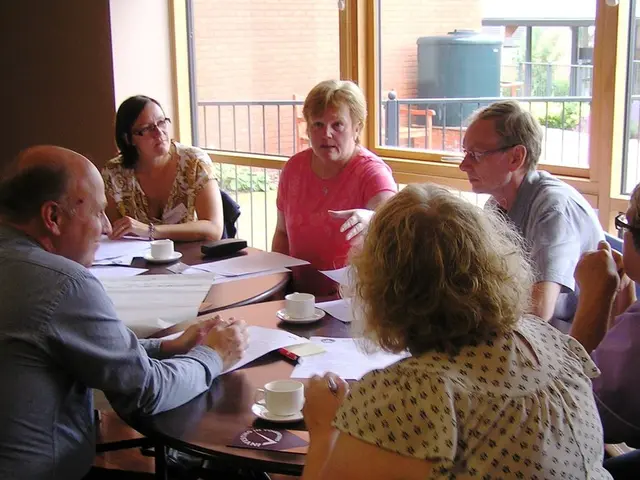 Analogical Reasoning in Language Models: Guiding LLMs to Solve Complex Logic Puzzles