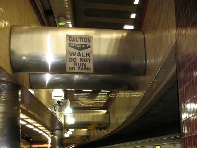 Unpredictable chaos in BVG app: users face an unimaginable wait time of 994 minutes