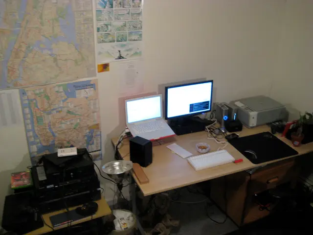 Internet-Based Shipping Surveillance and Smart Packaging: Successes and Shortcomings