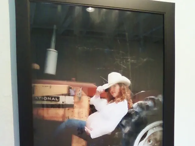 Windows 7 operates natively on the Steam Deck, however, it does so exclusively in portrait mode. A...