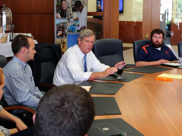 Enhancing visual screen depictions through computer vision techniques