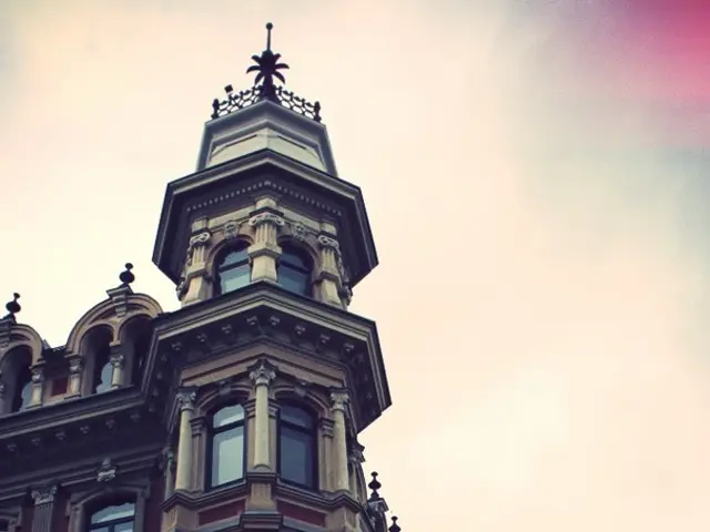 Valcan's innovative offering, VitraDual, is a top-tier, flame-resistant rainscreen solution