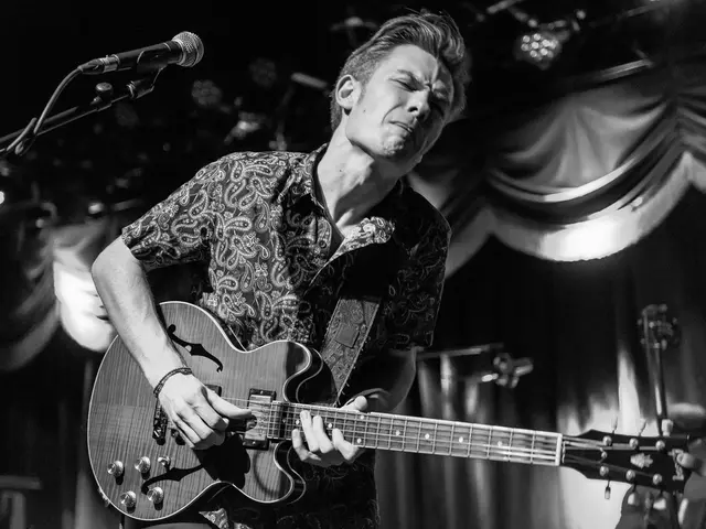 Record Amps with Impeccable Audio Quality: Mastering Microphone Techniques for Amplifier Recording