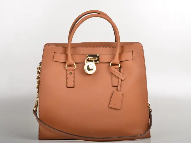 Unveiling the 'Chainlock': A Dazzling Showcase