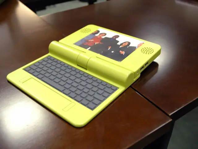 Guide for Selecting the Optimal Laptop for Professional Use: Leading Choices and Insider Strategies