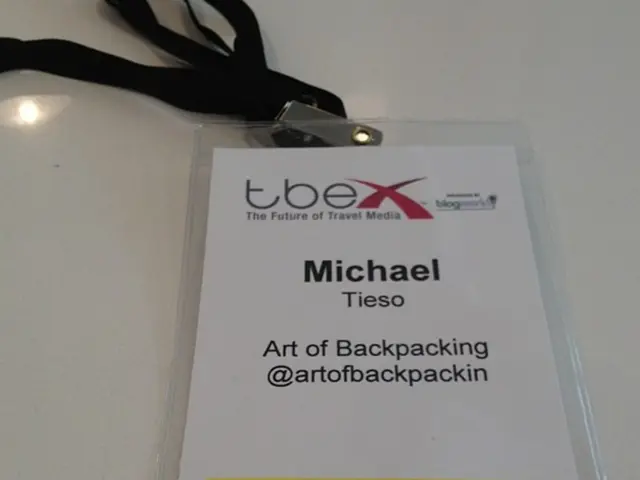 Delhi resident Roopal Arora to claim 'our blog' Sahitya Puraskar as promising, versatile winner...