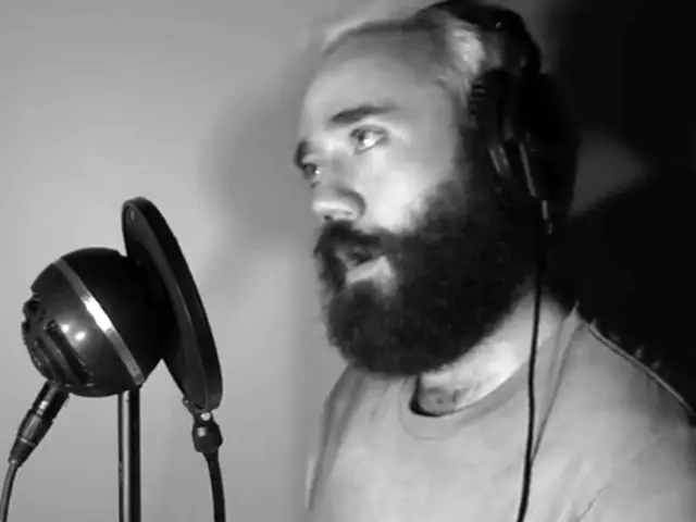 Home Recording Vocals Guide: Equipment Selection, Microphone Decision, and Additional Tips