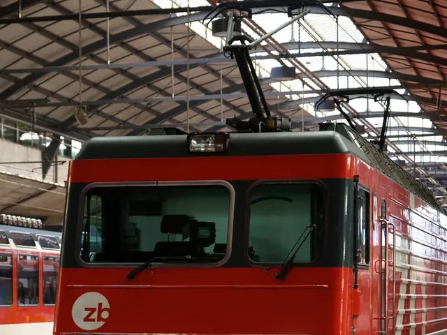 Mainspring wear and tear impact on Fleet Time mantel clock functioning