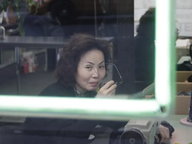 "Guide for Collaborating with Indian Clothing Producers through Maker's Row"