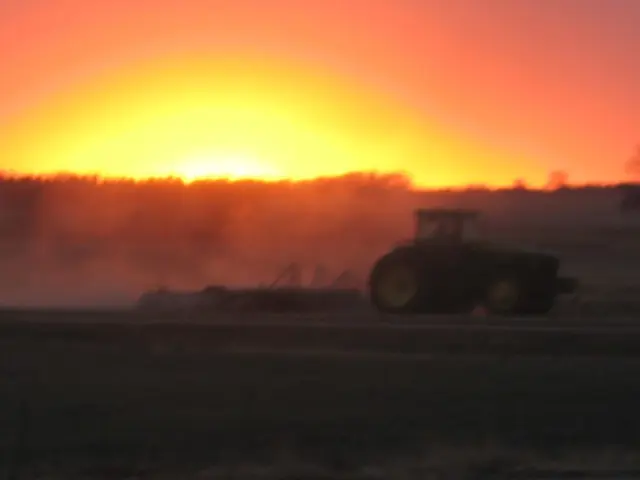 Natural Gas-Fueled Holland T7 Undergoes Testing