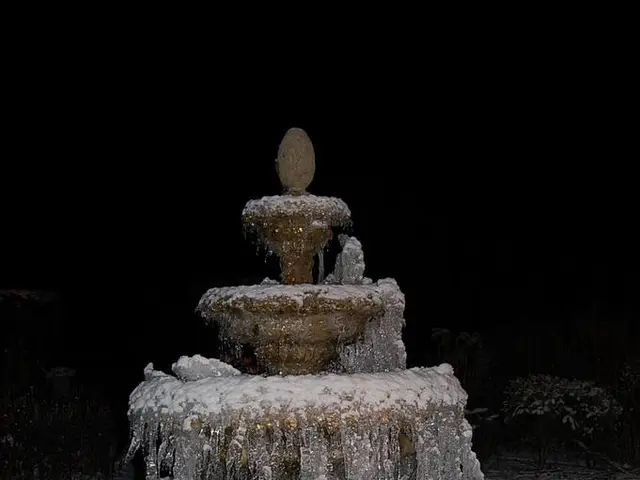 Ice Possesses an Unseen Ability: It Can Produce Electricity through Scientific Processes