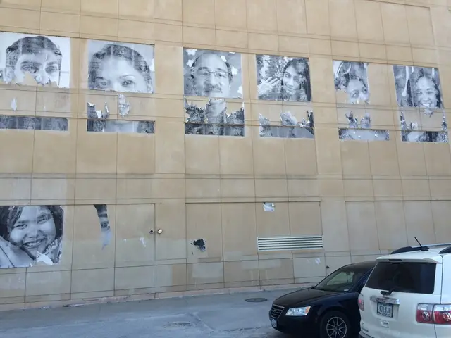 Construction of drainage system for the Rhine riverwalk in Cologne